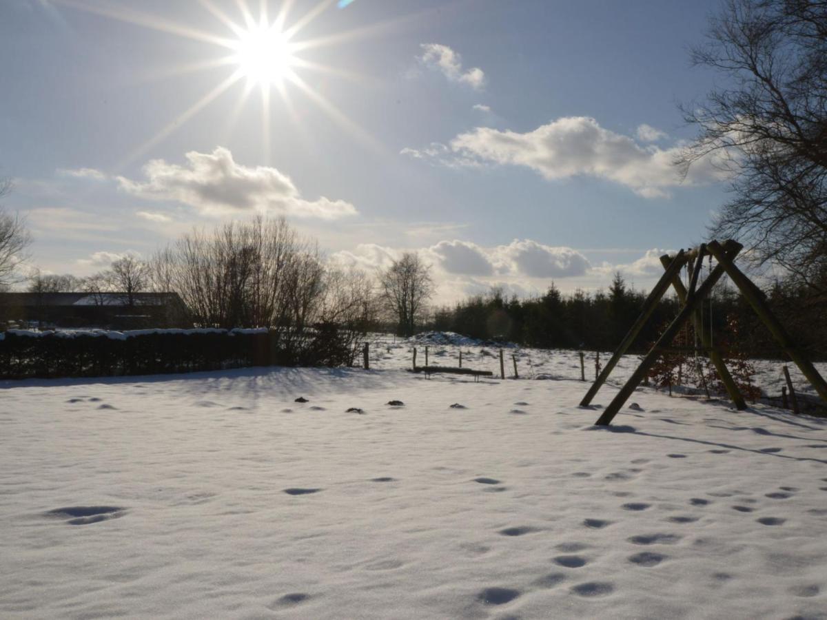 Beautiful Holiday Home In Beverc With Sauna マルメディ エクステリア 写真